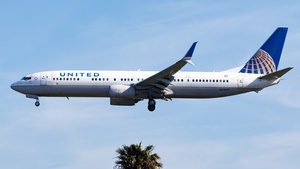 Photo of N61887 - Boeing 737-924(ER) operated by United Airlines