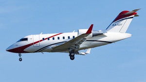 Photo of XA-NDY - Bombardier Challenger 605 operated by Aerolíneas Ejecutivas