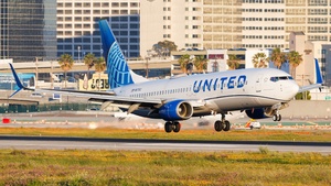 Photo of N87512 - Boeing 737-824 operated by United Airlines