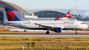 Photo of N345NW - Airbus A320-212 operated by Delta Air Lines