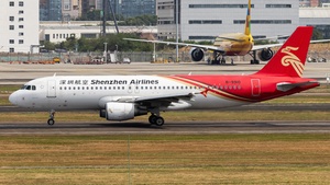Photo of B-9910 - Airbus A320-214 operated by Shenzhen Airlines
