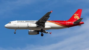 Photo of B-1601 - Airbus A320-232 operated by Shenzhen Airlines