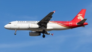 Photo of B-6781 - Airbus A320-232 operated by Shenzhen Airlines