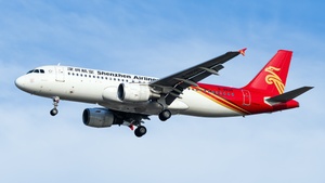 Photo of B-9939 - Airbus A320-214 operated by Shenzhen Airlines
