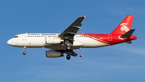 Photo of B-6935 - Airbus A320-232 operated by Shenzhen Airlines
