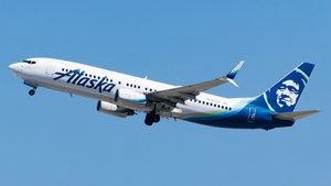 Photo of N587AS - Boeing 737-890 operated by Alaska Airlines