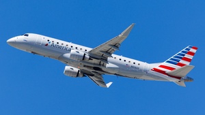 Photo of N516SY - Embraer ERJ-175LR operated by American Eagle (opb SkyWest Airlines)