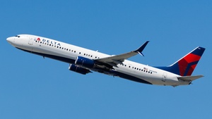 Photo with serial 31967 - Boeing 737-932(ER)