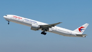 Photo of B-7365 - Boeing 777-39P(ER) operated by China Eastern Airlines