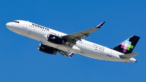 Photo of XA-VLP - Airbus A320-233 operated by Volaris