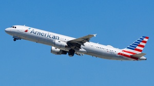 Photo with serial 3879 - Airbus A321-211