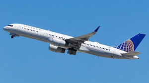 Photo of N14107 - Boeing 757-224 operated by United Airlines
