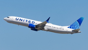 Photo of N17566 - Boeing 737 MAX 9 operated by United Airlines