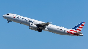 Photo of N534UW - Airbus A321-231 operated by American Airlines