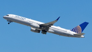 Photo of N29124 - Boeing 757-224 operated by United Airlines