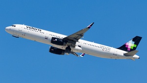 Photo of XA-VLJ - Airbus A321-231 operated by Volaris