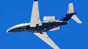 Photo of N353FX - Embraer Phenom 300 operated by Flexjet