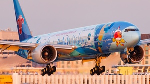 Photo of B-2007 - Boeing 777-31B(ER) operated by China Southern Airlines