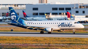 Photo of N430SY - Embraer ERJ-175LR operated by Alaska Airlines (opb Skywest Airlines)