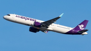 Photo of B-KKC - Airbus A321-251NX operated by Hong Kong Express