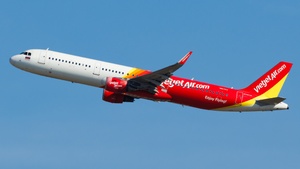 Photo of HS-VKH - Airbus A321-211 operated by Thai VietJet Air