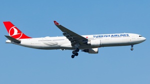 Photo of TC-LNE - Airbus A330-303 operated by Turkish Airlines