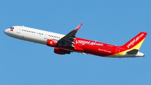 Photo of VN-A657 - Airbus A321-211 operated by VietJet Air