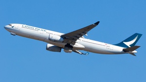 Photo of B-LAR - Airbus A330-343 operated by Cathay Pacific Airways