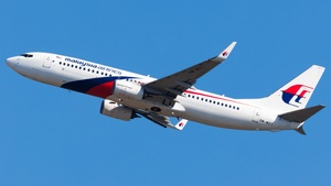 Photo of 9M-MXT - Boeing 737-8H6 operated by Malaysia Airlines