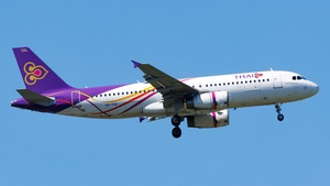 Photo of HS-TXE - Airbus A320-232 operated by Thai Airways International