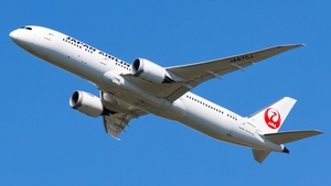 Photo of JA870J - Boeing 787-9 Dreamliner operated by Japan Airlines