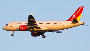 Photo of HS-VKD - Airbus A320-214 operated by Thai VietJet Air