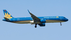 Photo of VN-A625 - Airbus A321-272N operated by Vietnam Airlines