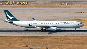 Photo of B-HYI - Airbus A330-343 operated by Cathay Pacific Airways