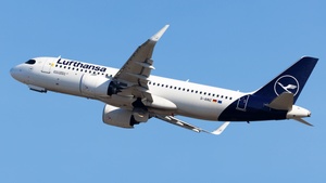 Photo of D-AINZ - Airbus A320-271N operated by Lufthansa