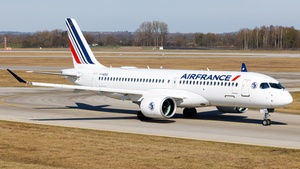 Photo of F-HZUG - Airbus A220-300 operated by Air France