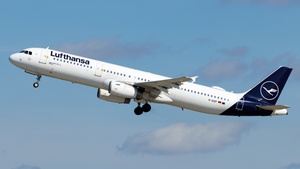 Photo of D-AIDF - Airbus A321-231 operated by Lufthansa