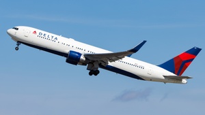Photo of N185DN - Boeing 767-332(ER) operated by Delta Air Lines