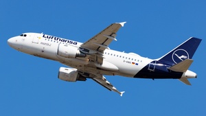 Photo of D-AIBG - Airbus A319-112 operated by Lufthansa