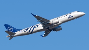 Photo of PH-EZX - Embraer ERJ-190STD operated by KLM Cityhopper