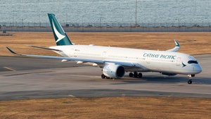 Photo of B-LRA - Airbus A350-941 operated by Cathay Pacific Airways