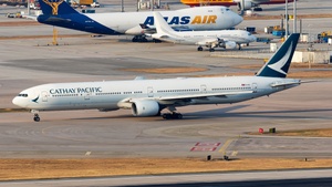 Photo of B-HNO - Boeing 777-367 operated by Cathay Pacific Airways