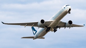 Photo of B-LXK - Airbus A350-1041 operated by Cathay Pacific Airways