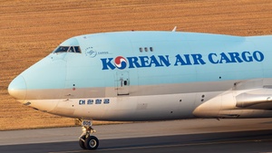 Photo of HL7605 - Boeing 747-4B5F(ER) operated by Korean Air Cargo