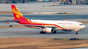 Photo of B-LNV - Airbus A330-243F operated by Hong Kong Airlines Cargo