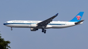 Photo of B-5917 - Airbus A330-323 operated by China Southern Airlines