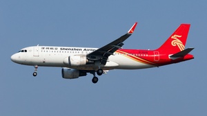 Photo of B-8219 - Airbus A320-214 operated by Shenzhen Airlines