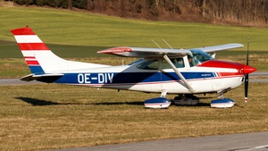 Photo of OE-DIV - Reims-Cessna F182Q Skylane II operated by Sportfliegerclub Ried