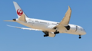 Photo of JA831J - Boeing 787-8 Dreamliner operated by Japan Airlines