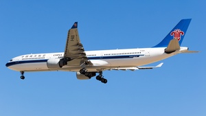 Photo of B-8426 - Airbus A330-323 operated by China Southern Airlines